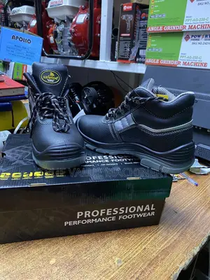 Safty Shoe / Safe Toe Brand