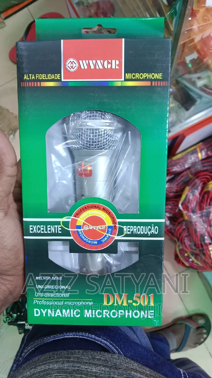 Dynamic Vocal Microphone That Cuts Through the Noise SM58