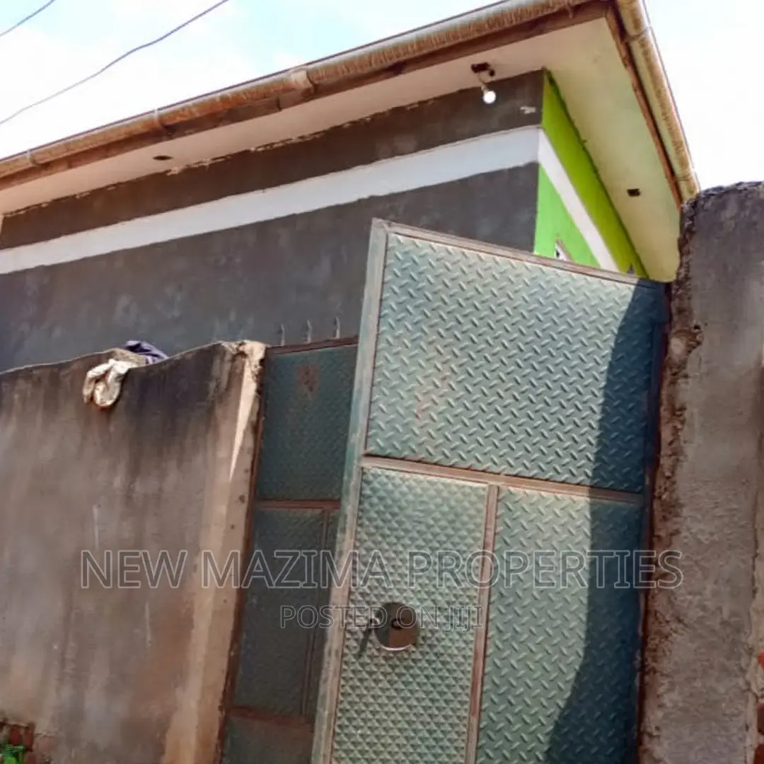 3bdrm House in Bulenga Town, Central Division for sale