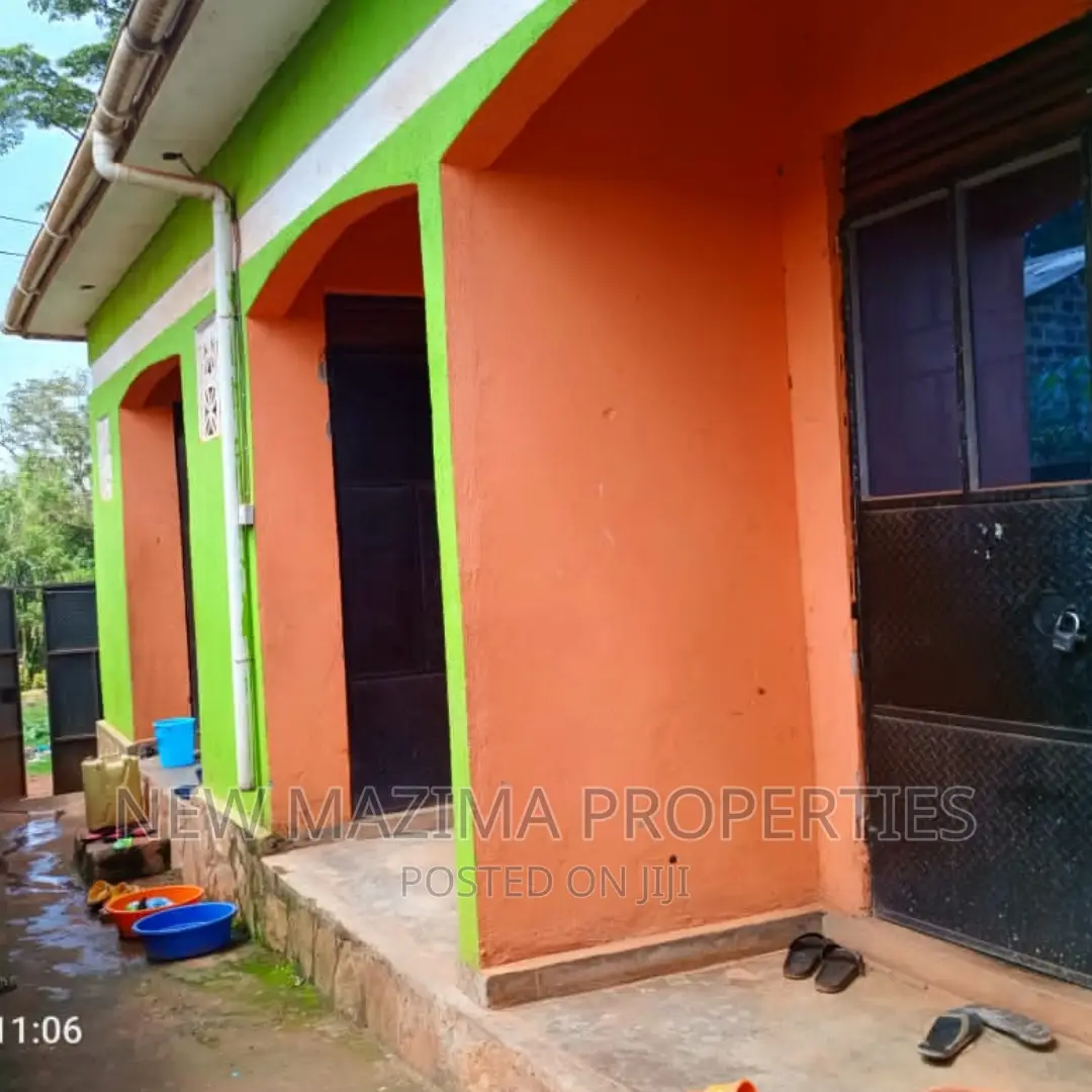3bdrm House in Bulenga Town, Central Division for sale