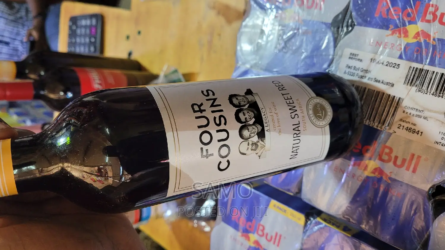 Four Cousins 750ml