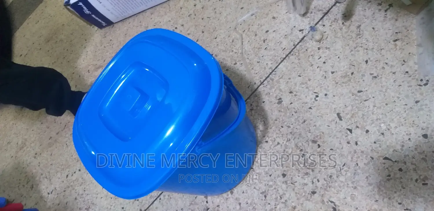 Square Bucket With Handle