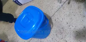 Square Bucket With Handle