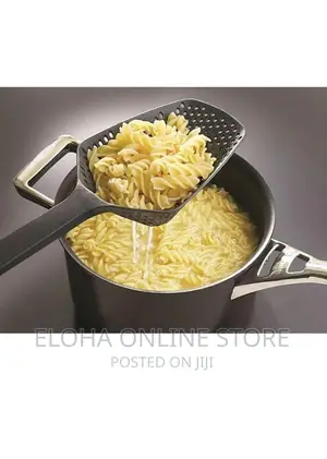 Nylon Scoop