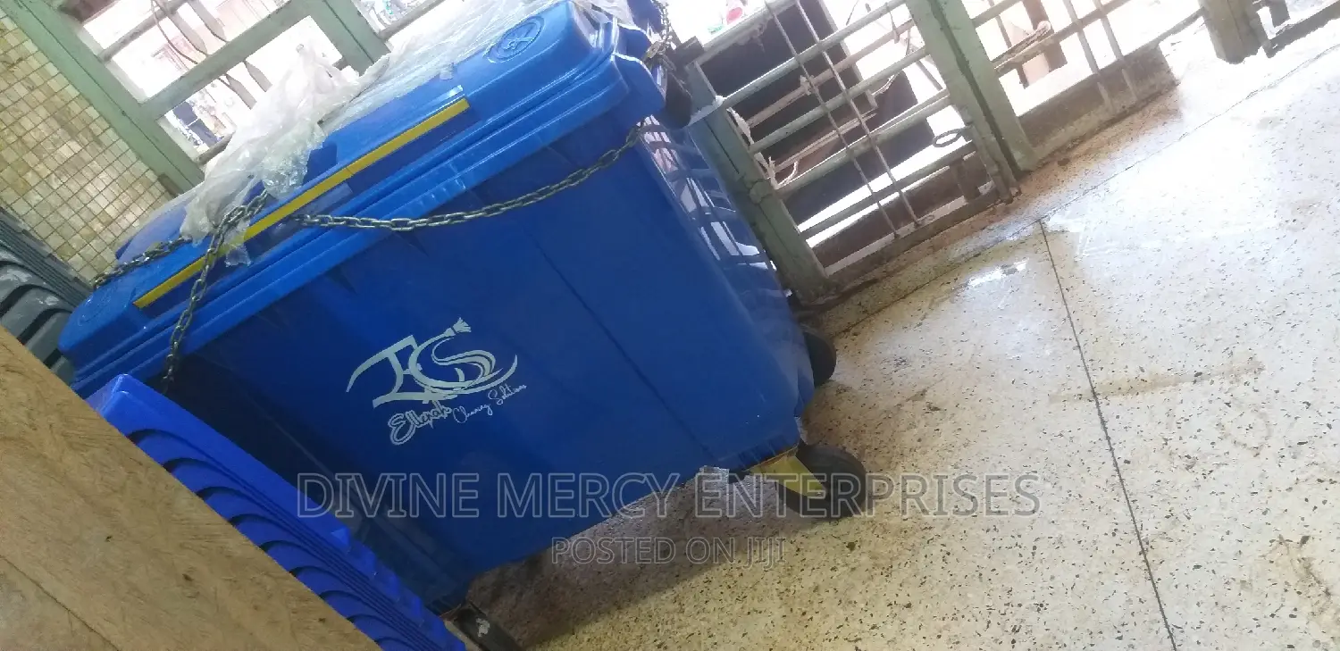 660litres Dustbin With Wheels