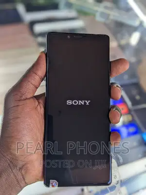 Photo - Sony Xperia 1 64 GB Black