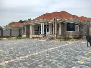Furnished 4bdrm Bungalow in Kira Mamerito for sale