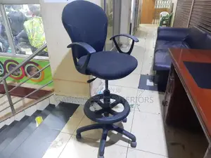 Office Counter Chair