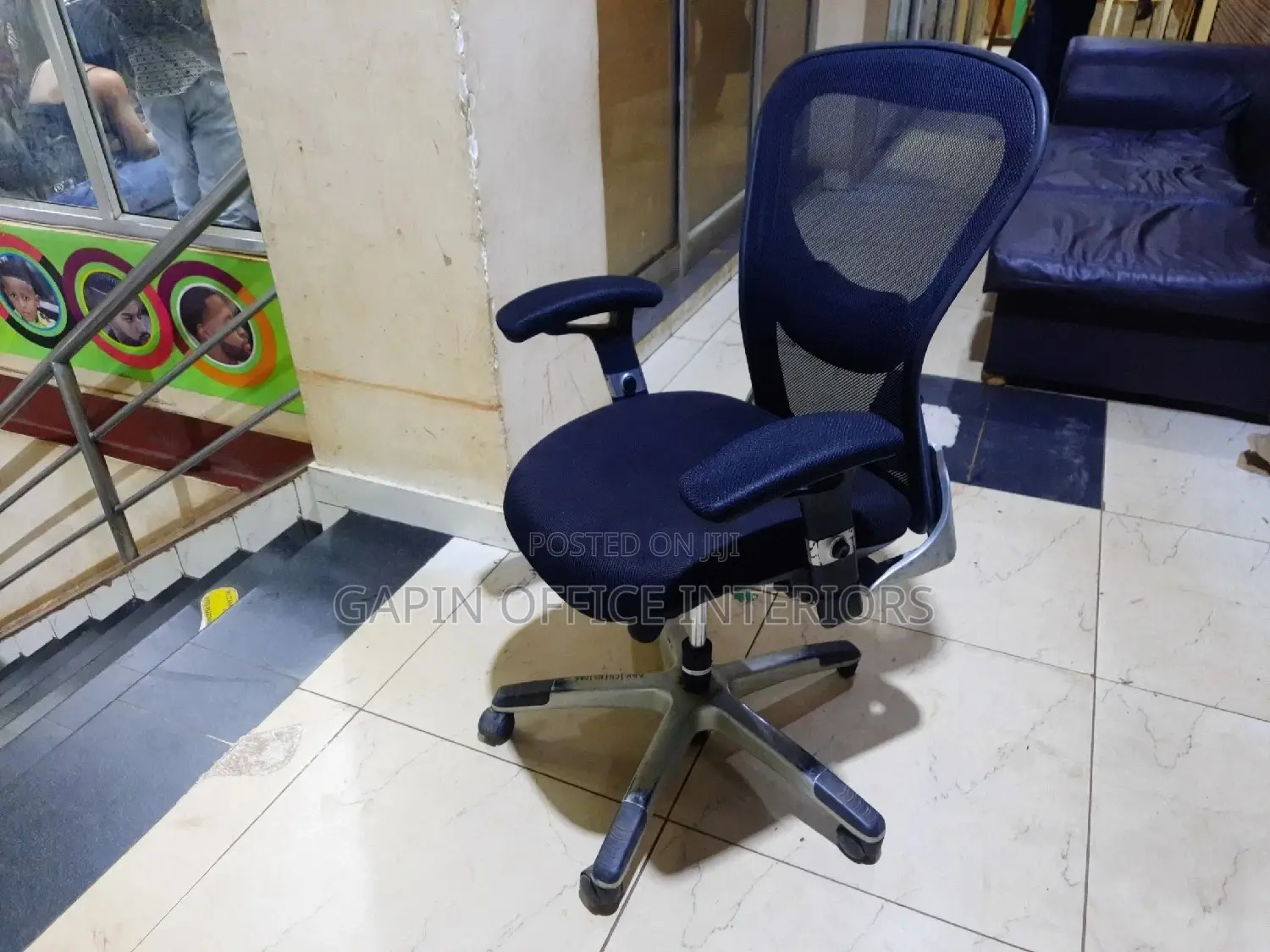 Second Hand Back Mesh Chair