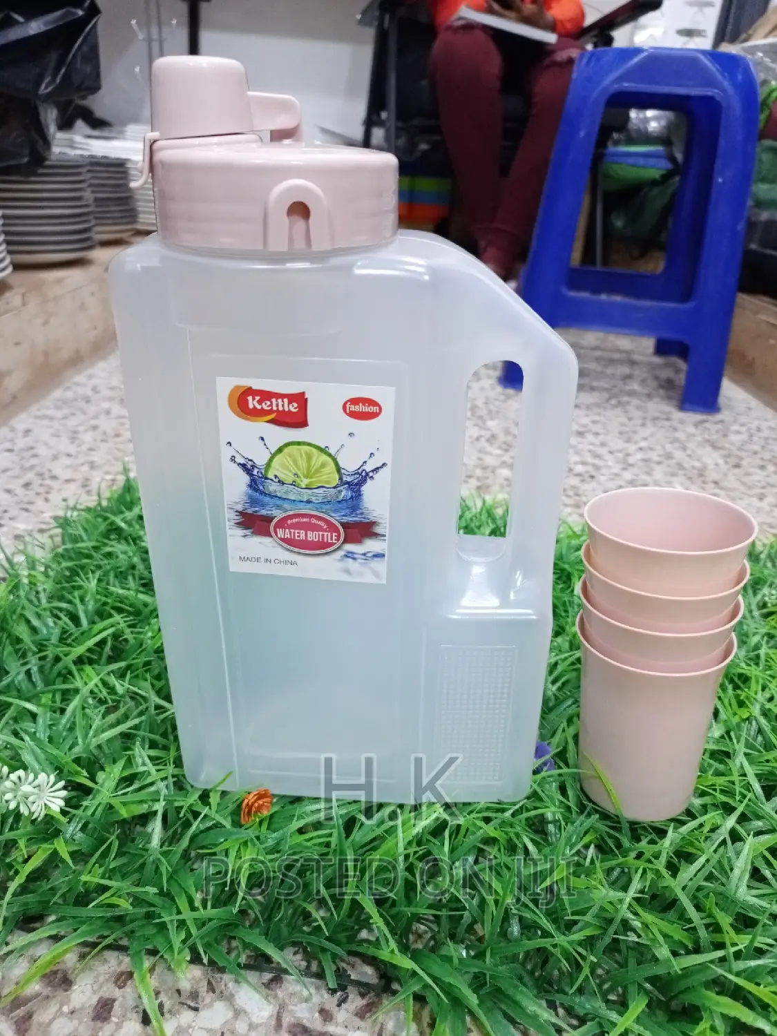3ltrs Fridge Bottle With Plastic Glasses