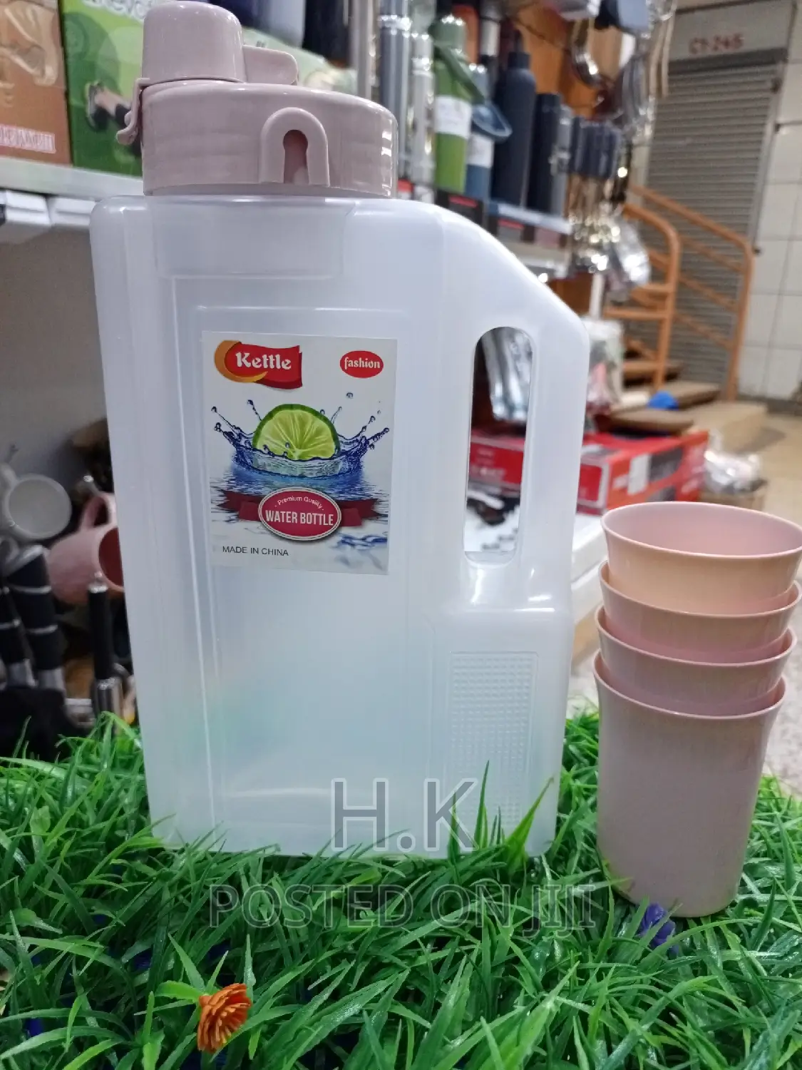 3ltrs Fridge Bottle With Plastic Glasses