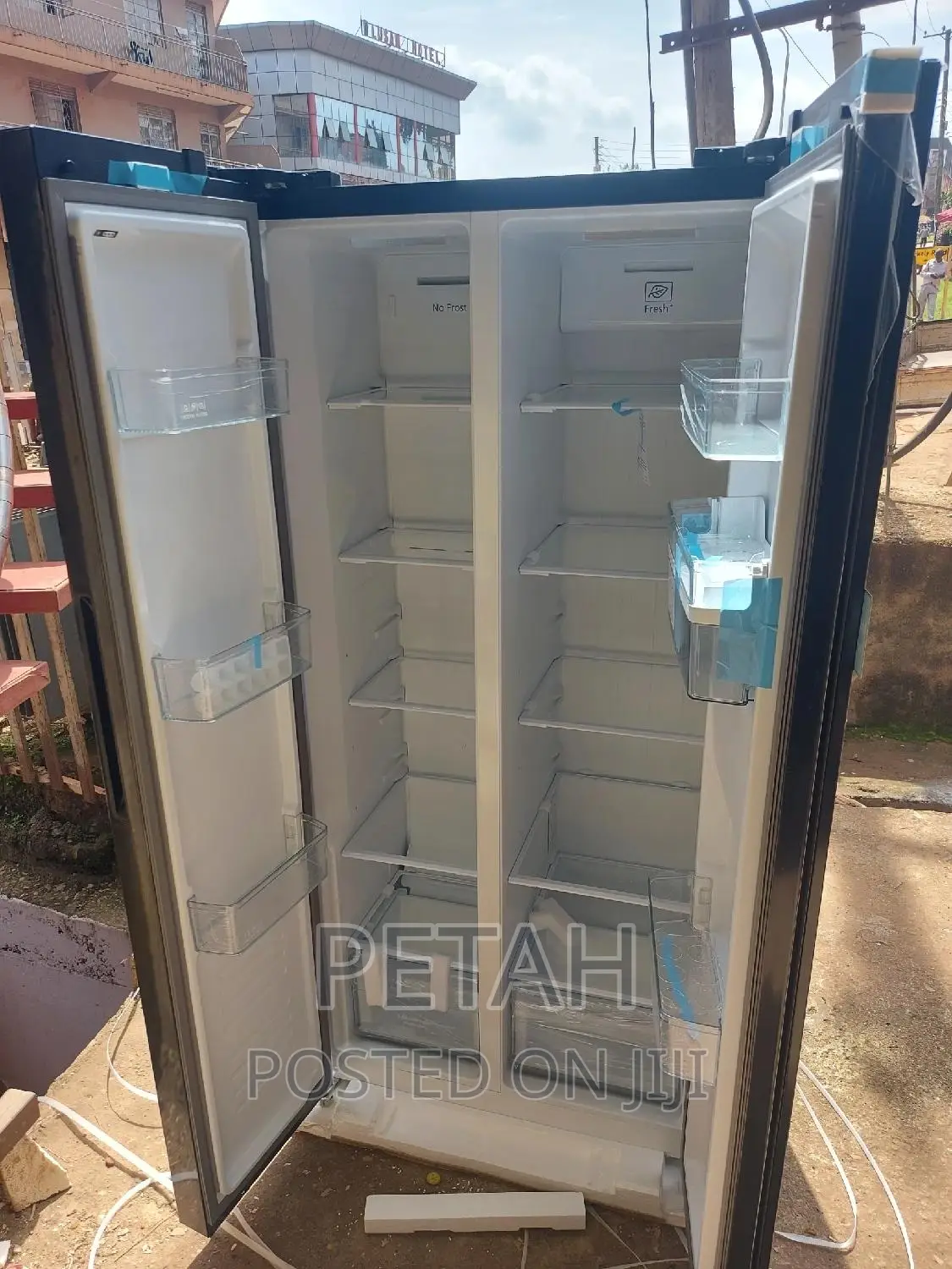 670 Litres LG Side by Side Refrigerator