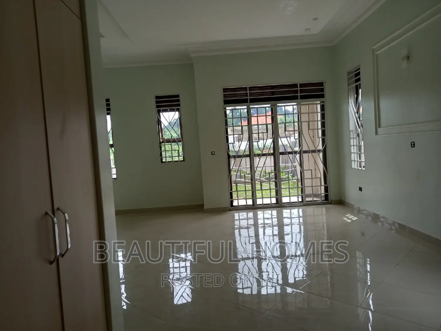 Furnished 5bdrm House in Kira Town, Nakawa for sale