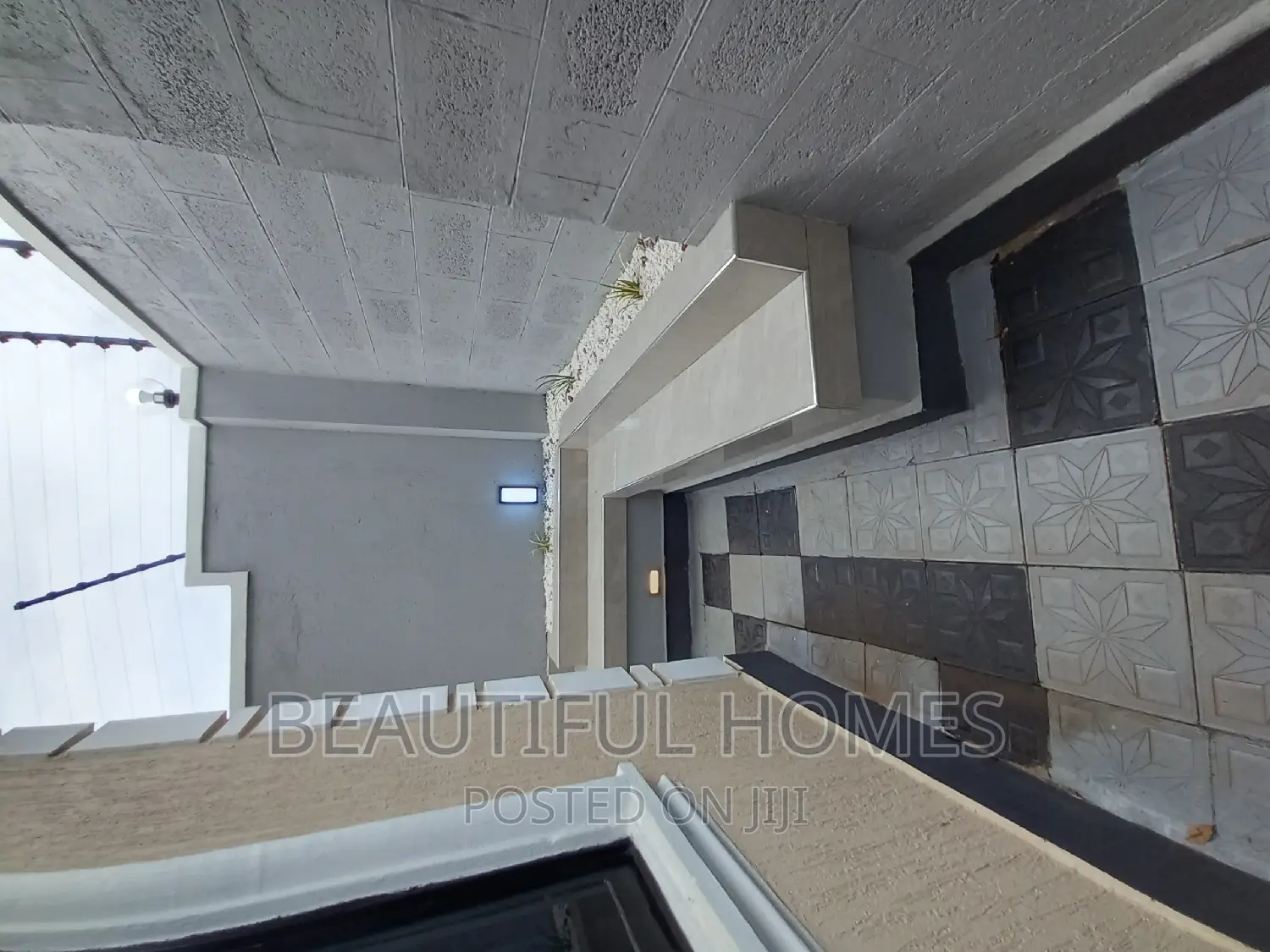 Furnished 3bdrm Bungalow in Kira for sale