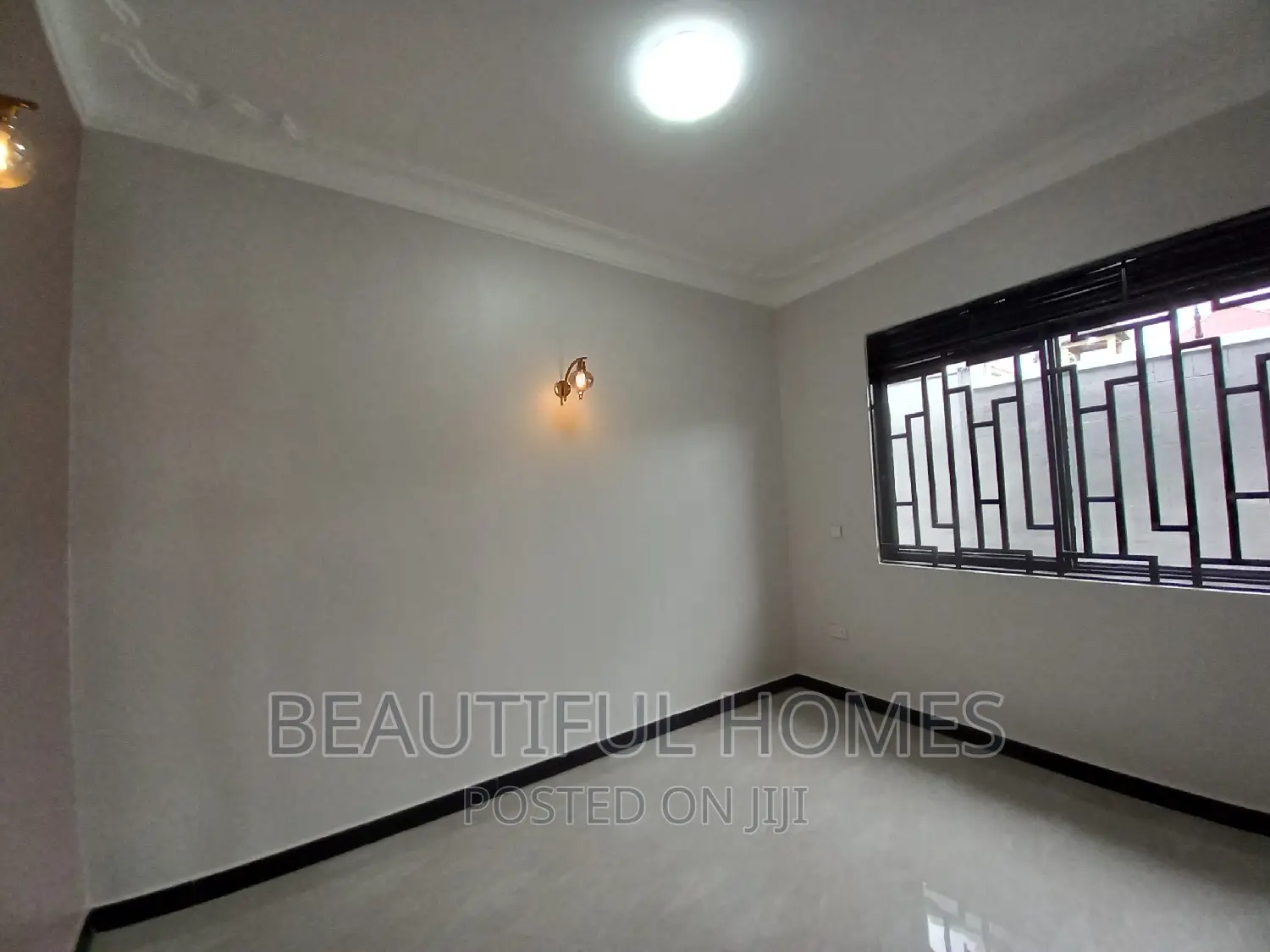 Furnished 3bdrm Bungalow in Kira for sale