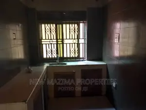 3bdrm Bedsitter in Buziga, Central Division for rent