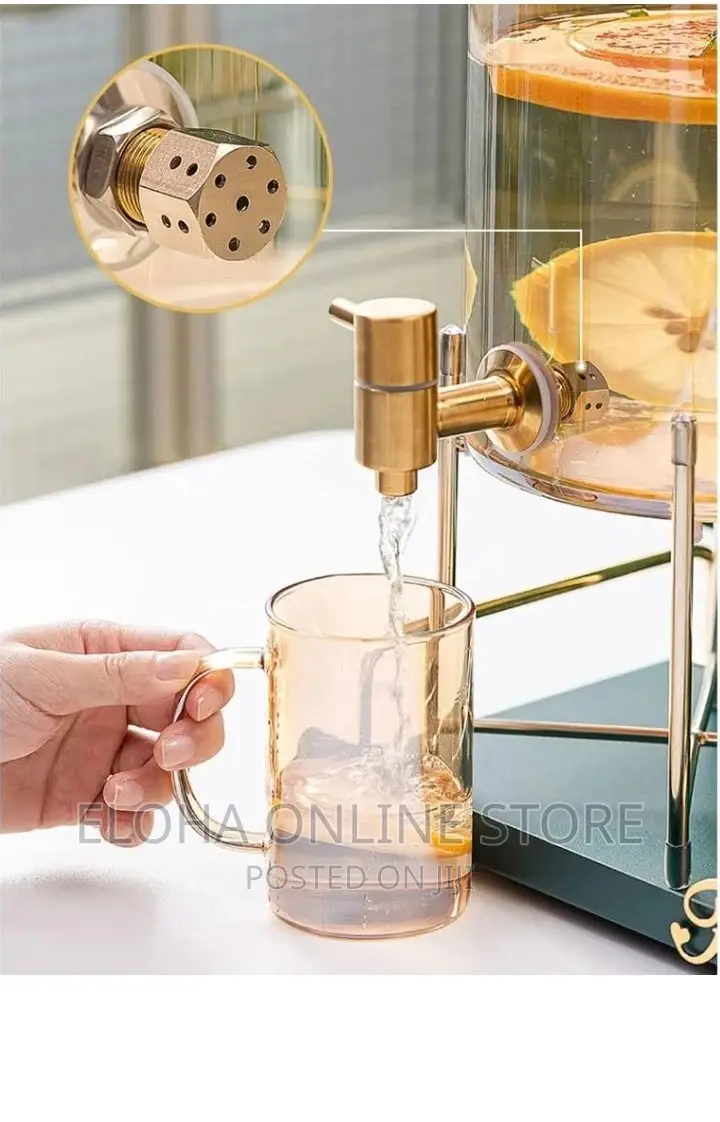 Beverage Dispenser and Drinking Set