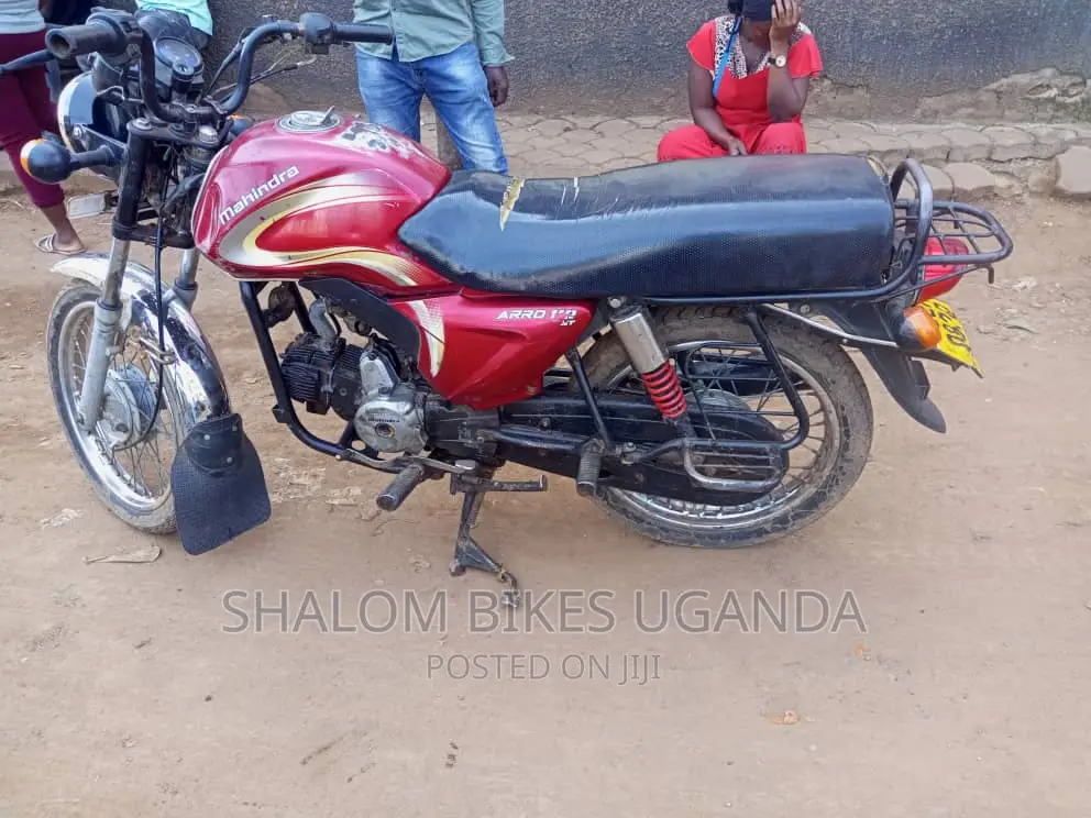 Mahindra Duro 2016 Red