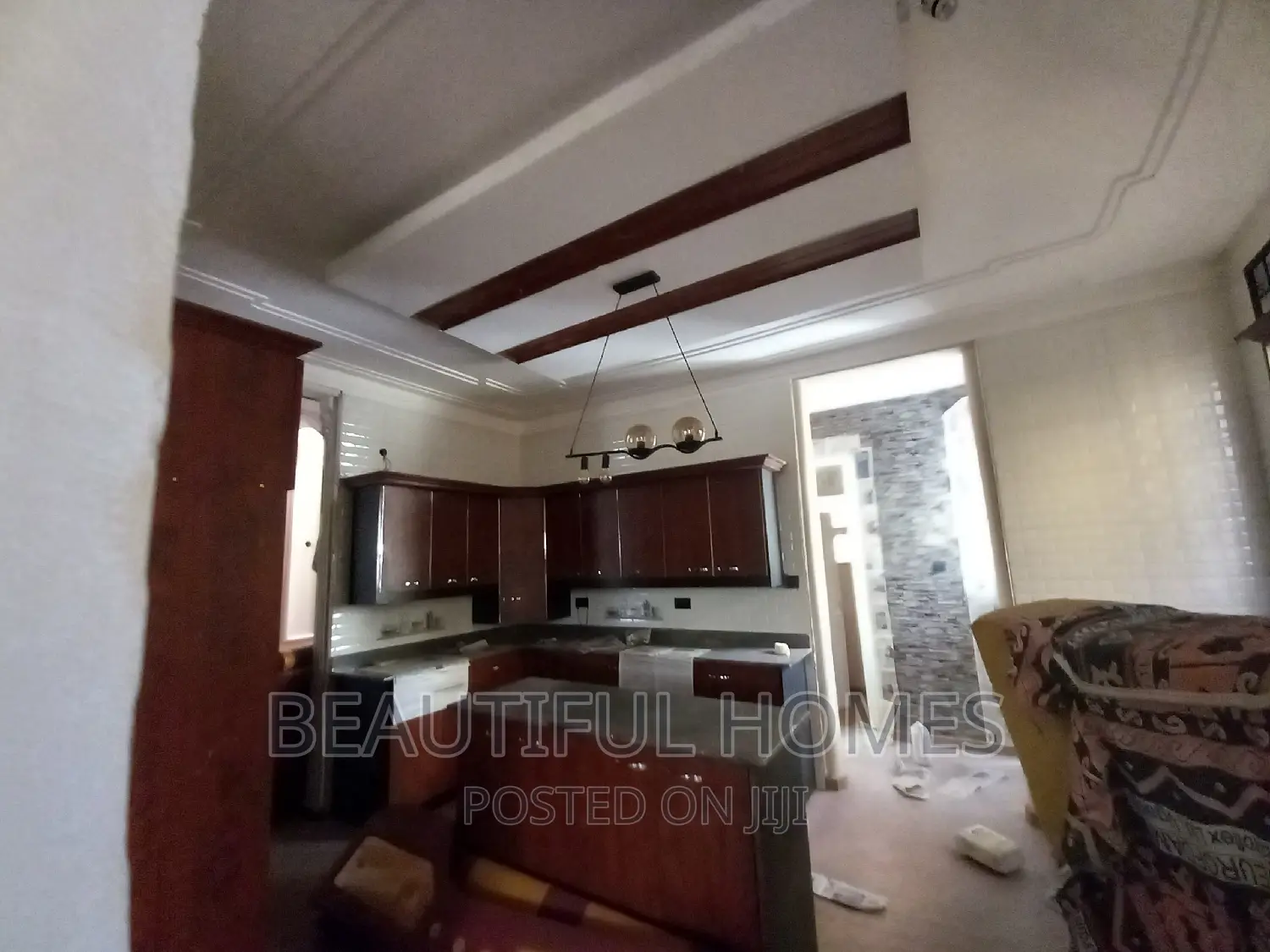 Furnished 5bdrm Duplex in Kira Town, Nakawa for sale