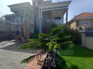 Furnished 5bdrm Duplex in Kira for sale