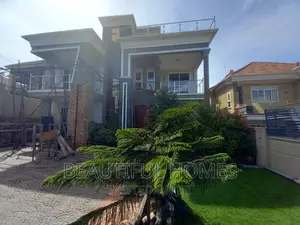 Furnished 5bdrm Duplex in Kira for sale