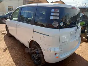 Toyota Sienta 1.5 AWD 2008 White