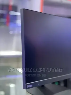 Monitor Lenovo 24 Inch VGA, HDMI, USB 3.0 Display Port 2021