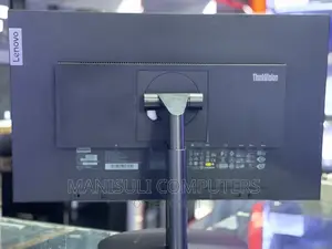 Monitor Lenovo 24 Inch VGA, HDMI, USB 3.0 Display Port 2021