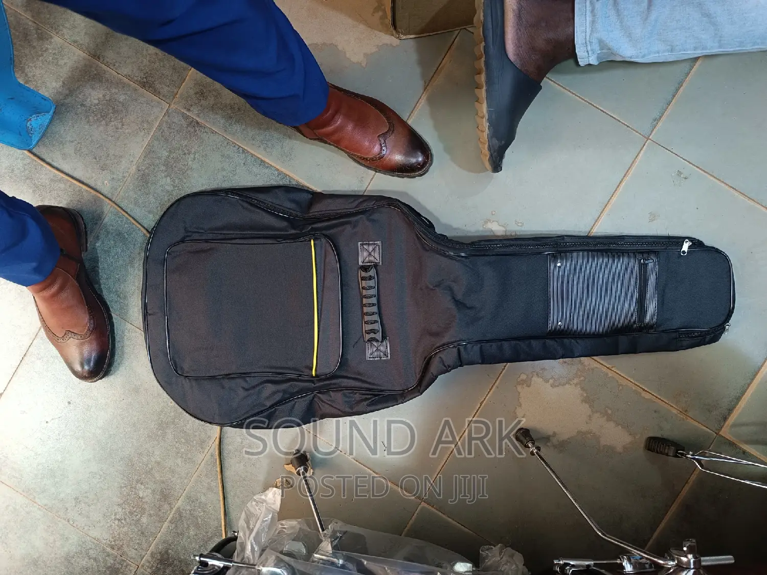 Acoustic Guitar Bags