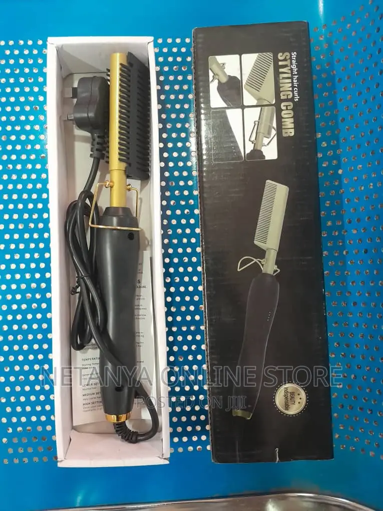 Straight and Curls Hair Styling Comb