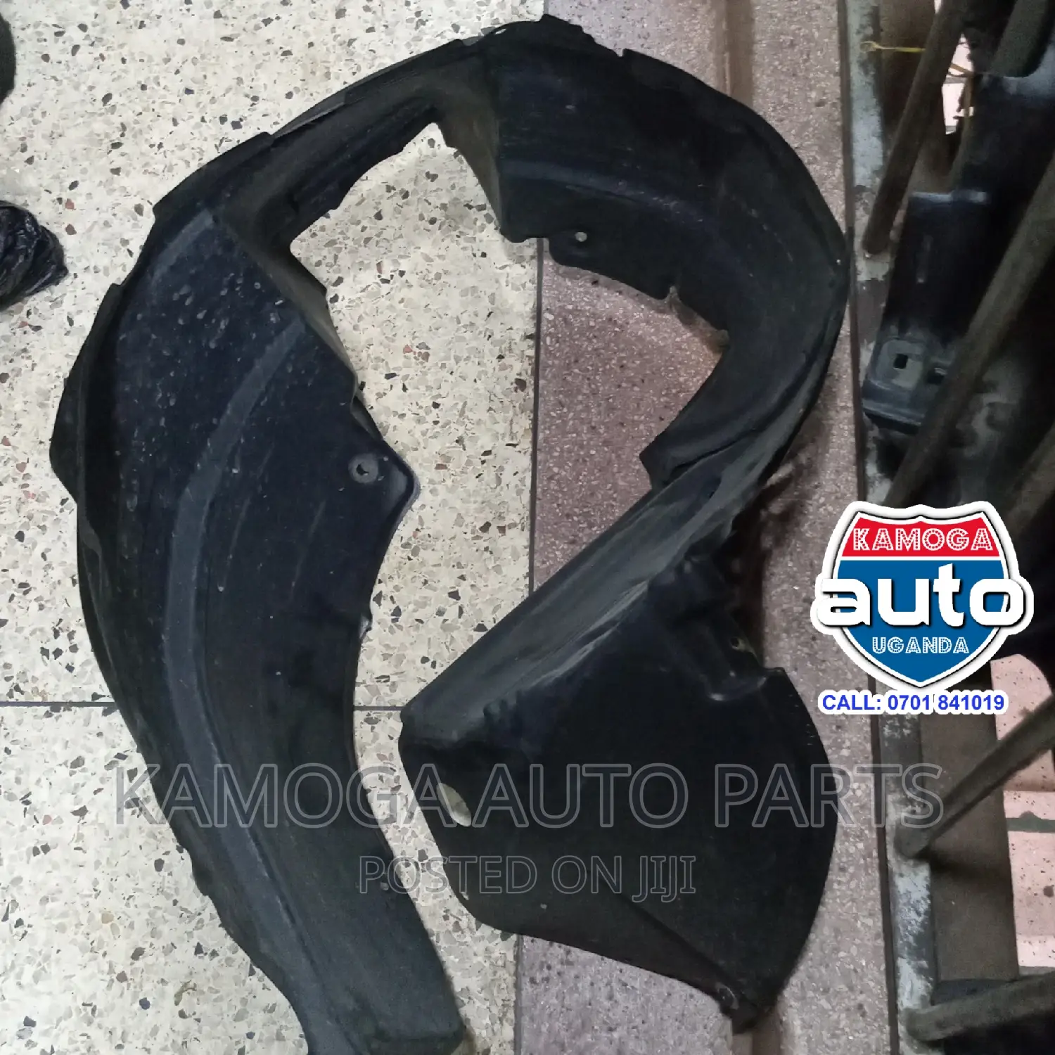 Harrier Lexus 2007 Front Tyre Mudflap.