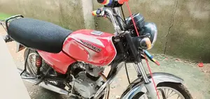 Bajaj Boxer 100 2022 Red