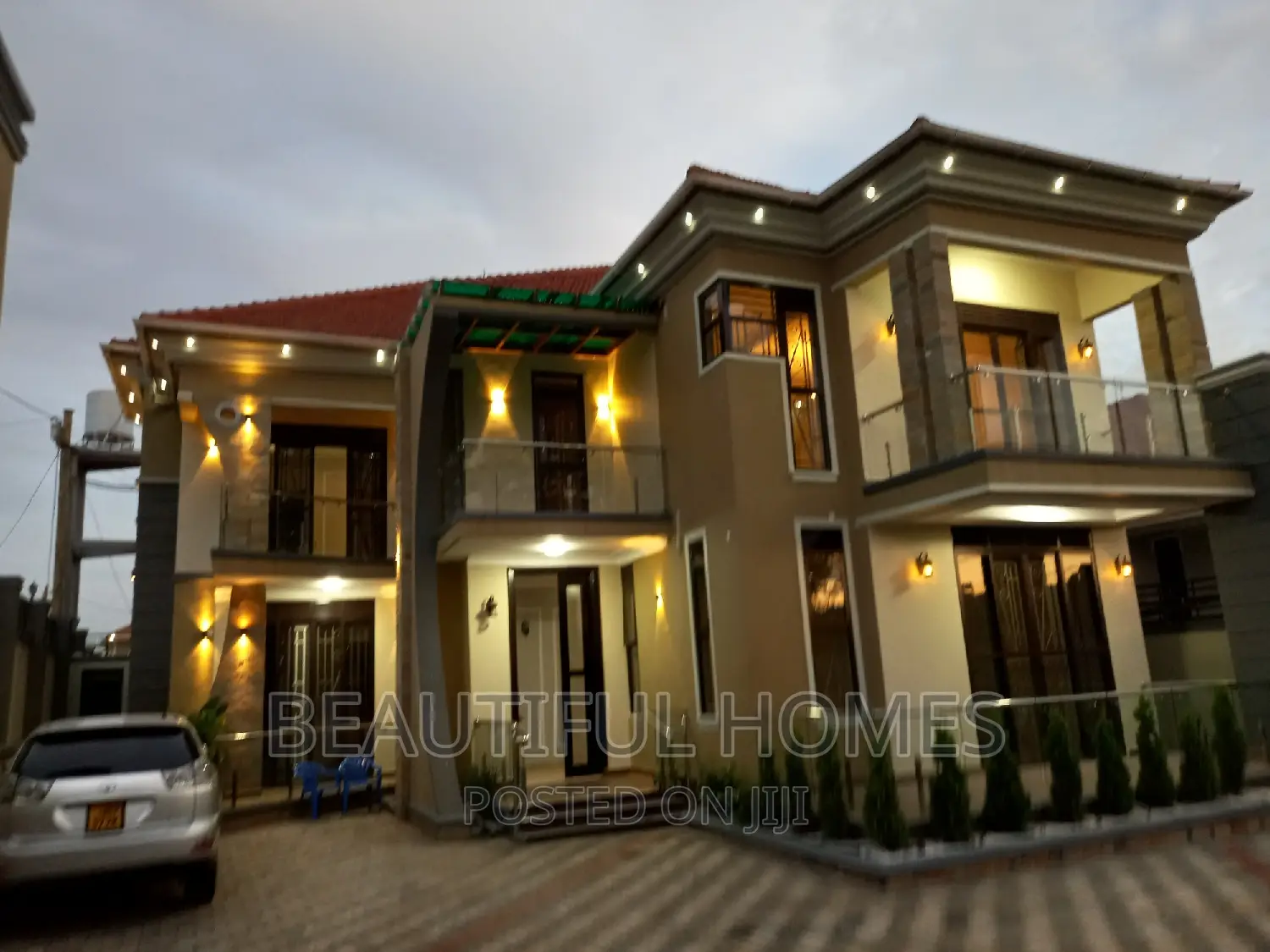 Furnished 6bdrm House in Kira for sale