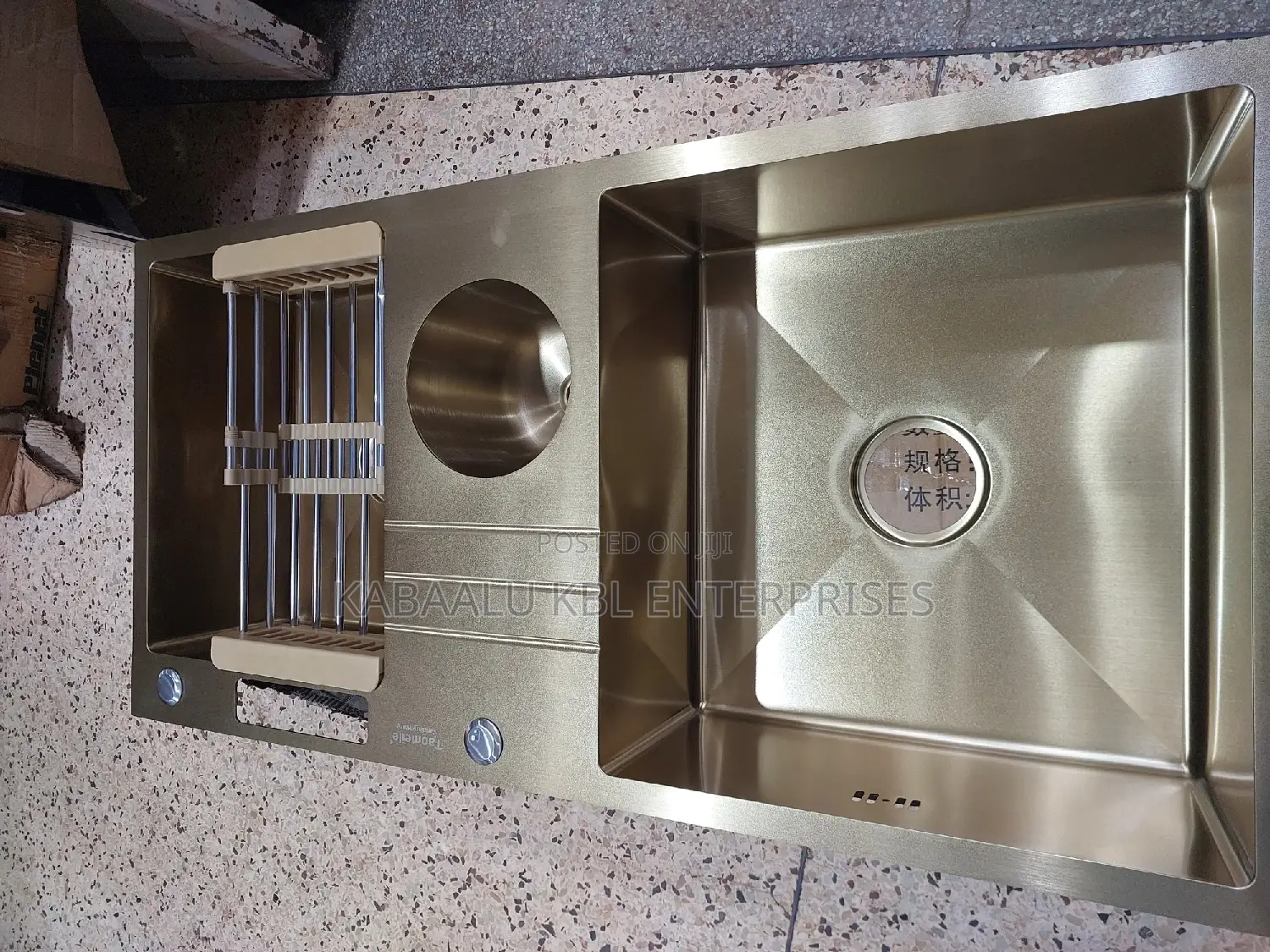 Heavy Duty Executive Kitchen Sink 100 by 50cm (Black/Gold)