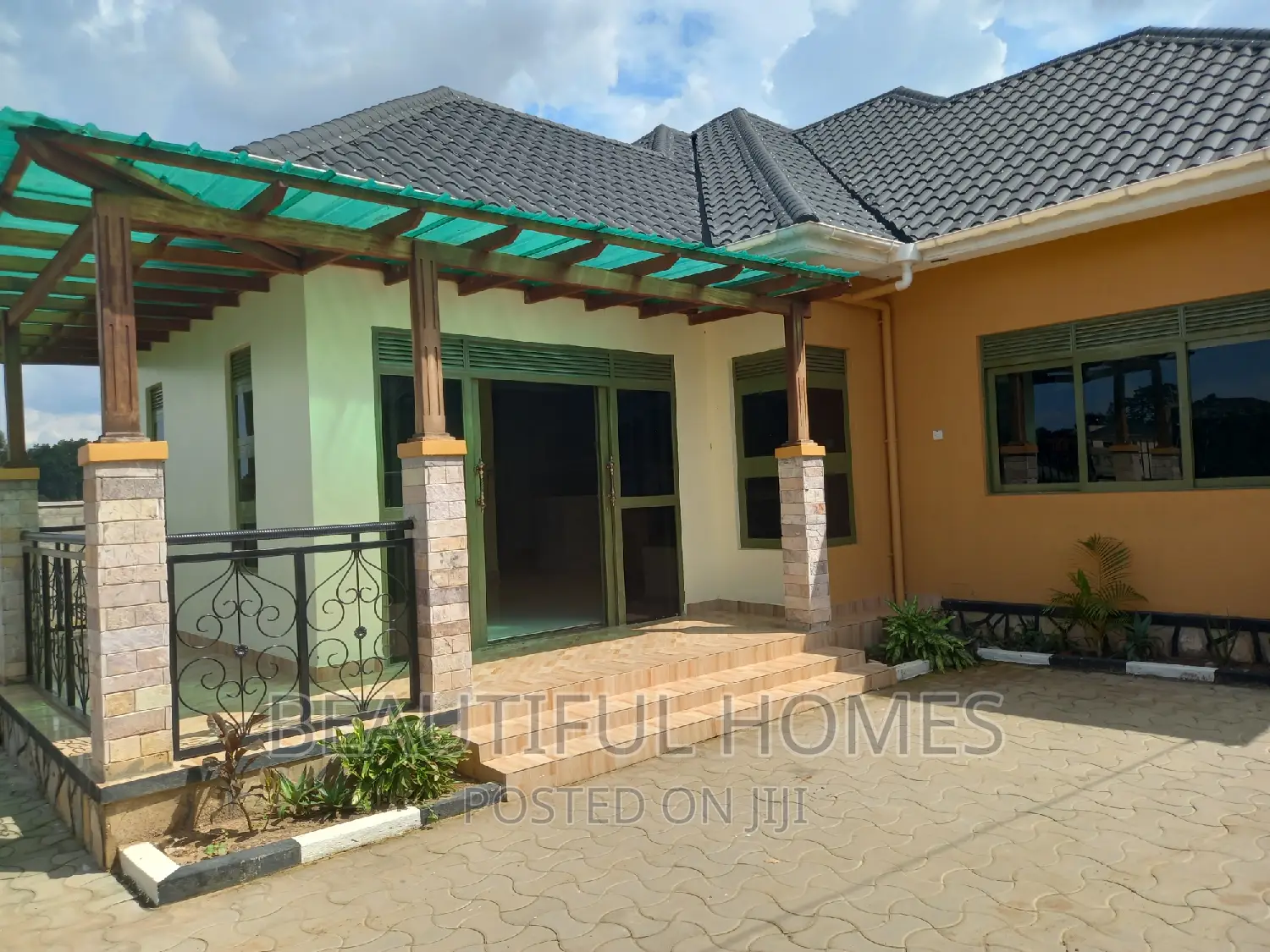 Furnished 4bdrm Bungalow in Kyaliwajjara, Kira for sale