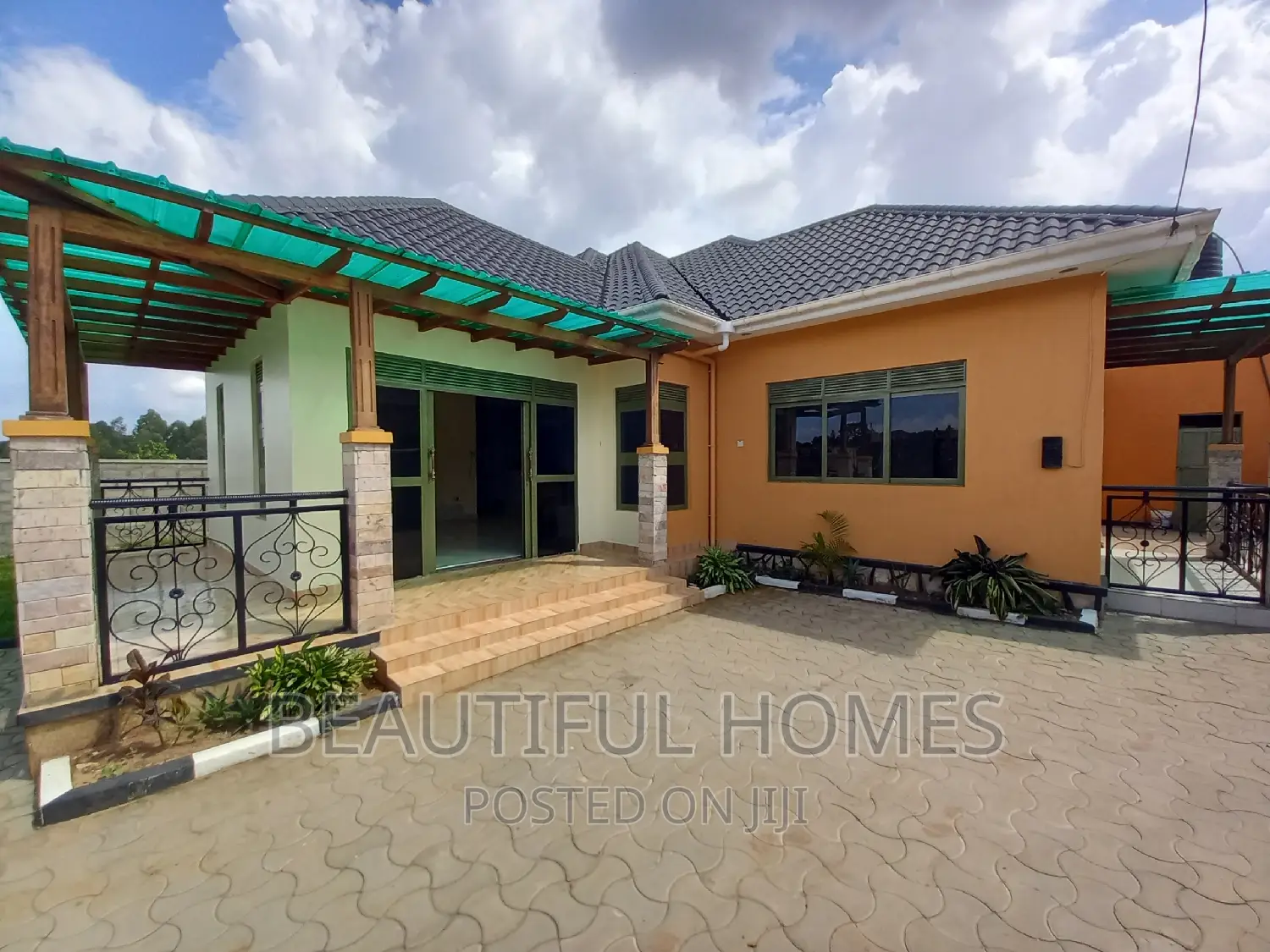 Furnished 4bdrm Bungalow in Kyaliwajjara, Kira for sale