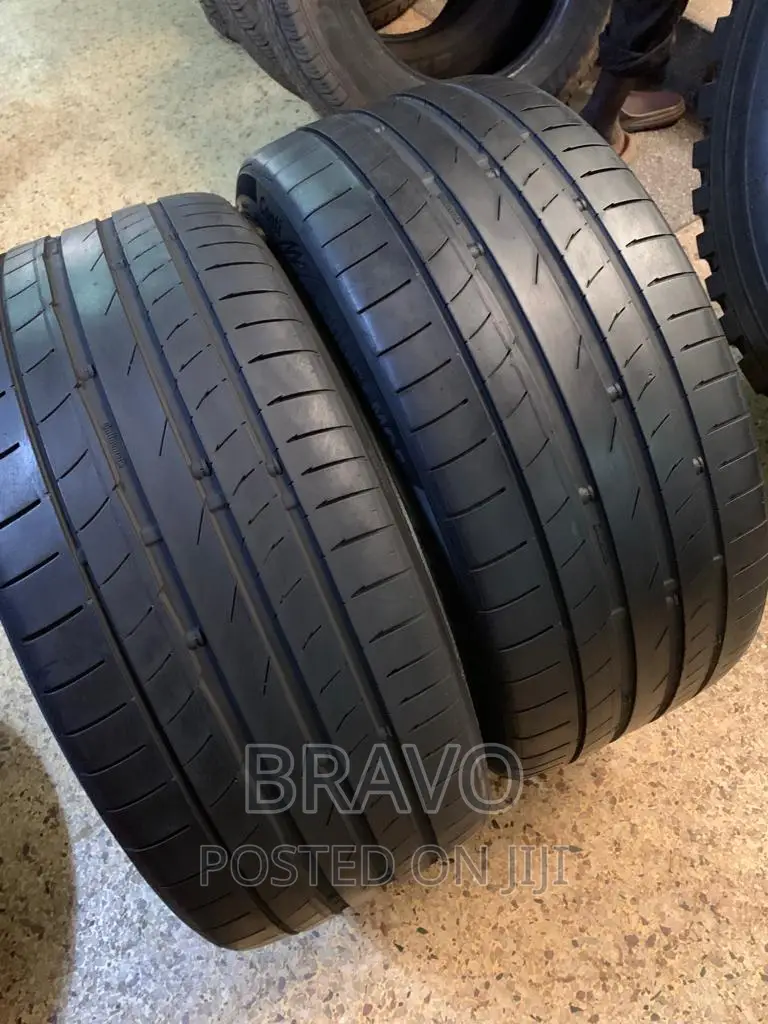 245/35r20 Continental Good Condition