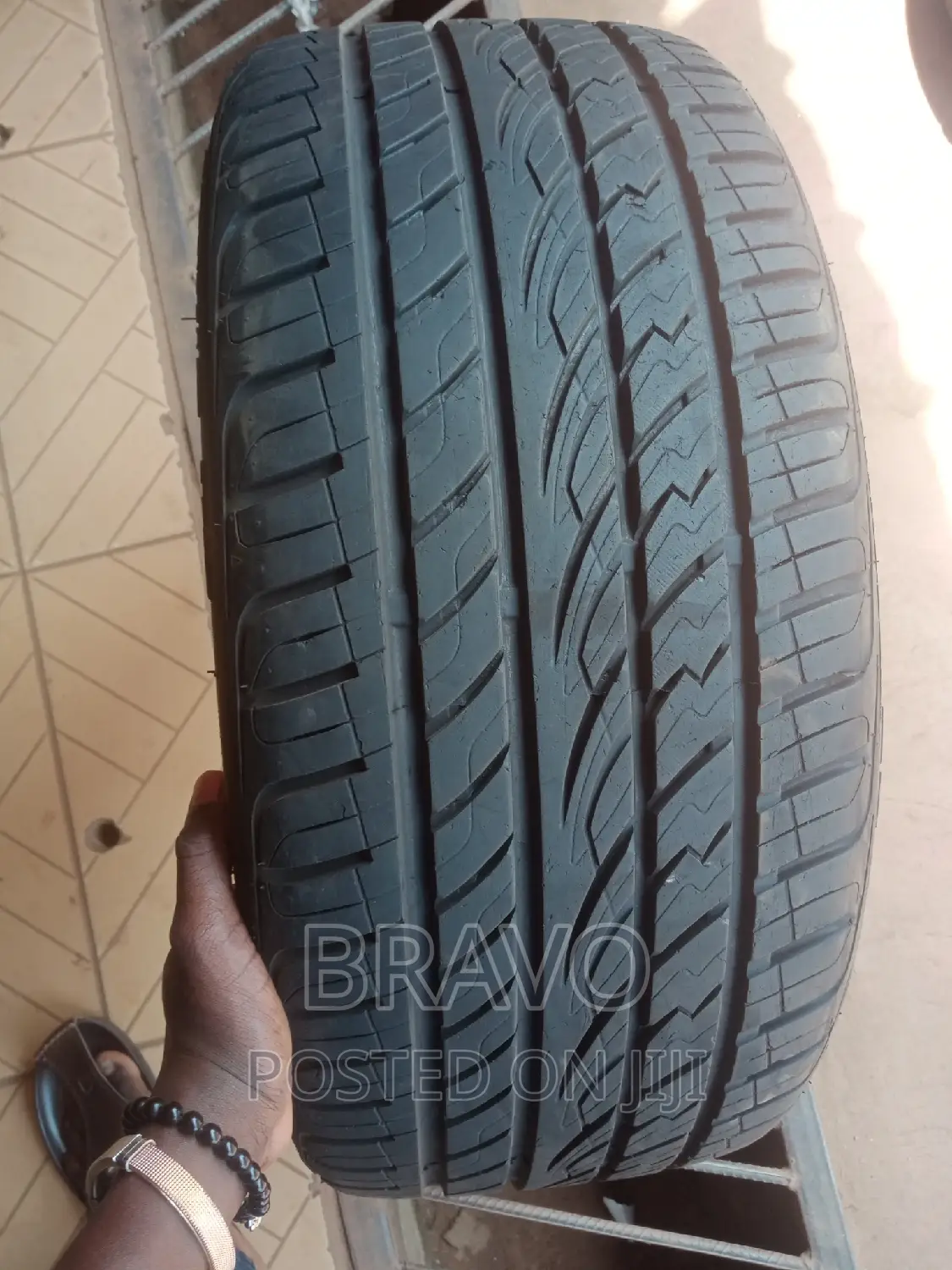 245/35r20 Maxtrake for BMW