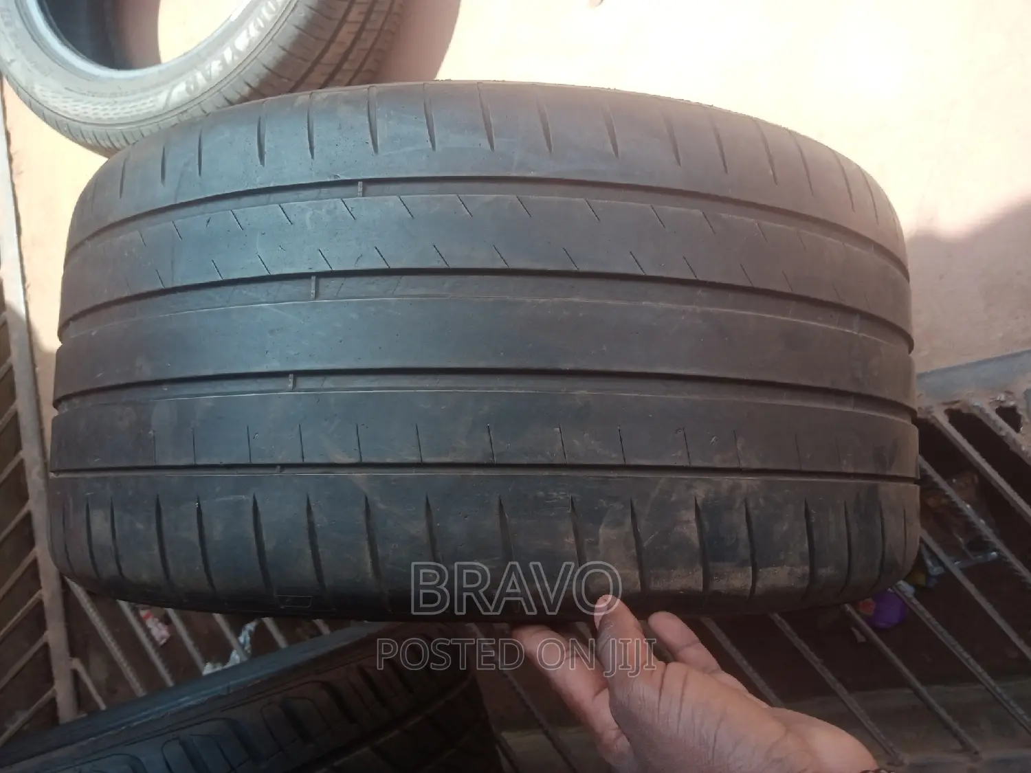 275/35r20 Michelin Good Condition