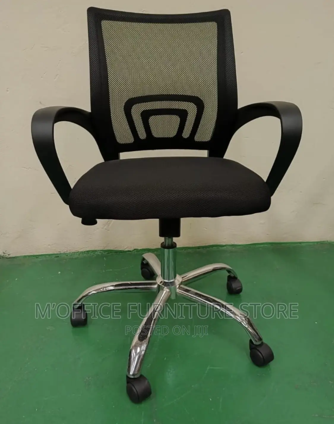 Mesh Back Rotating Office Chairs
