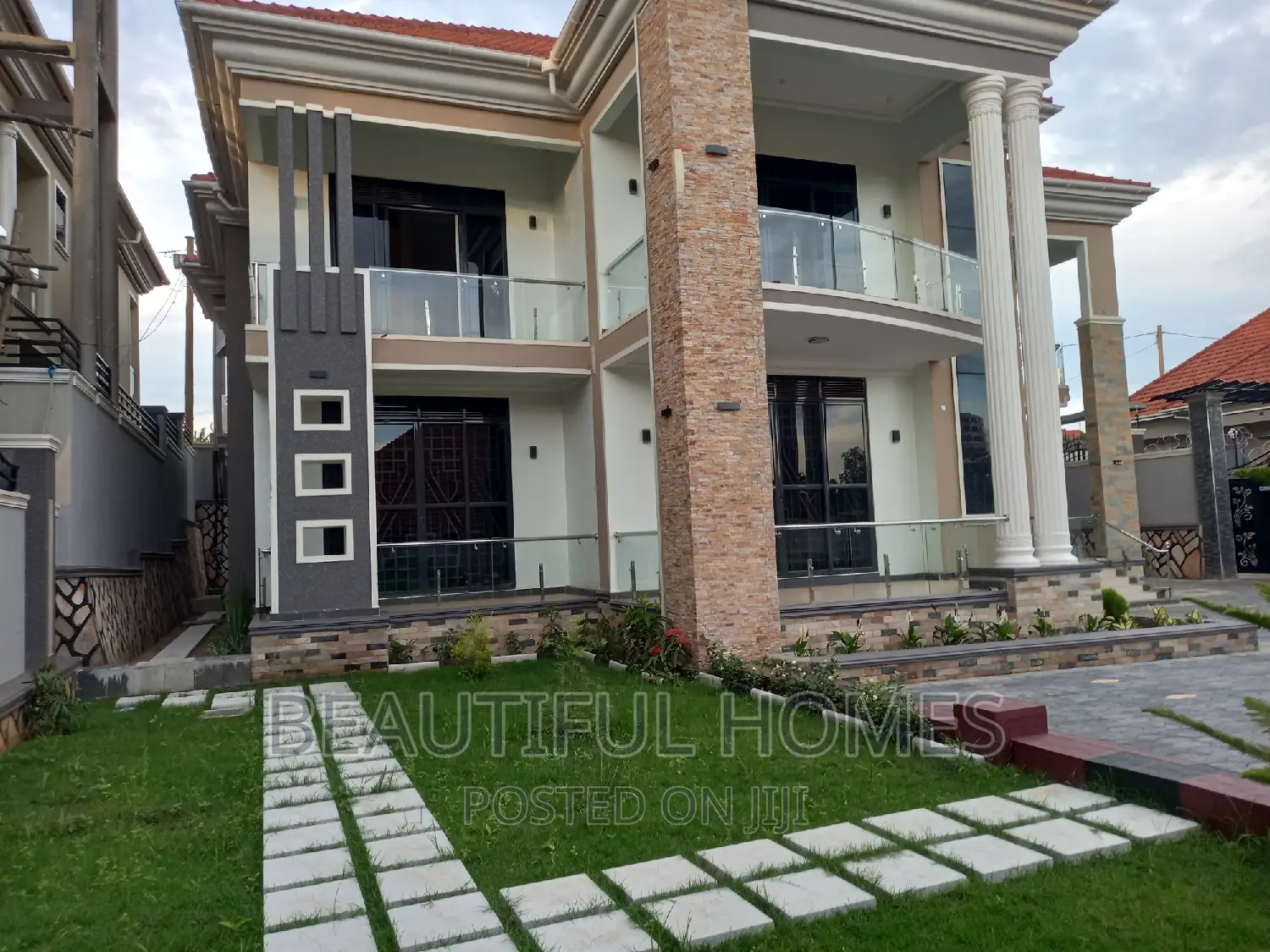 Furnished 6bdrm House in Kira First Class for sale