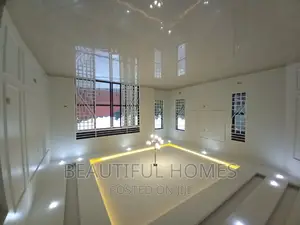 Furnished 6bdrm Mansion in Kira for sale