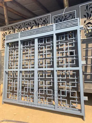Sliding Door With Complicated Baglar