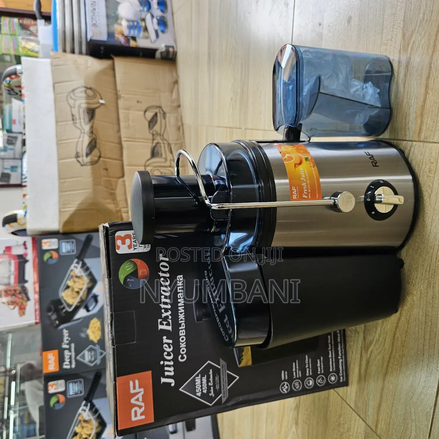 RAF Juice Extractor
