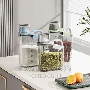 Plastic Food Storage Containers