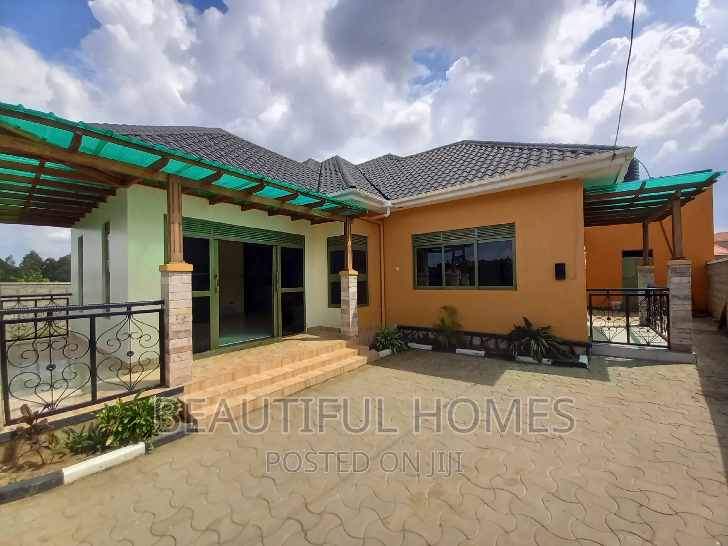 Furnished 4bdrm Bungalow in Kyaliwajjara, Kira for sale