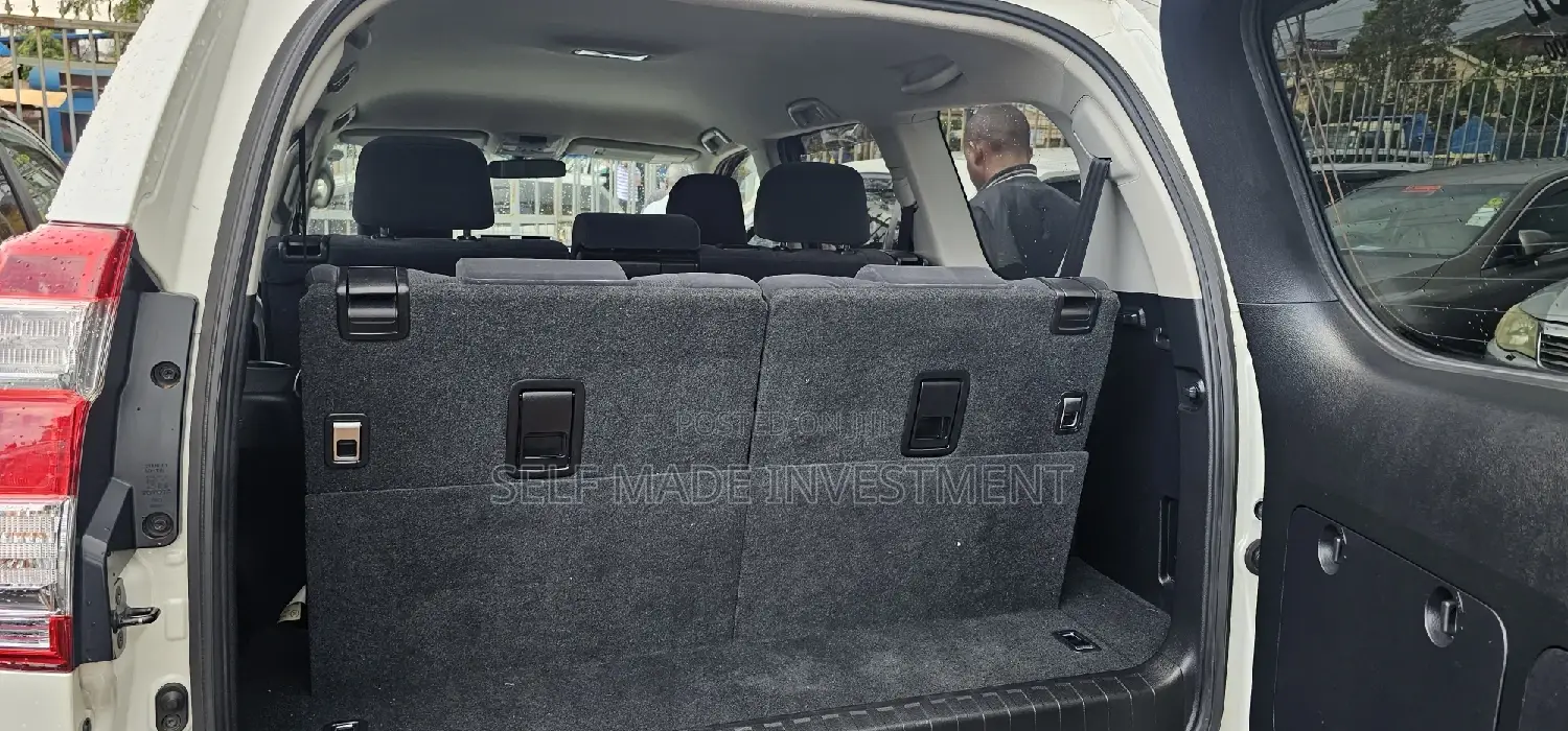 Toyota Land Cruiser Prado 2015 White