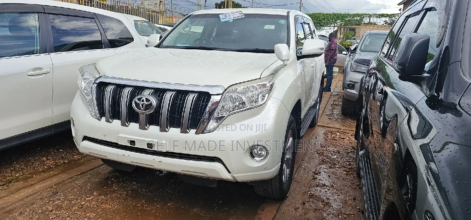 Toyota Land Cruiser Prado 2015 White