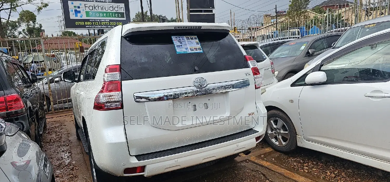 Toyota Land Cruiser Prado 2015 White