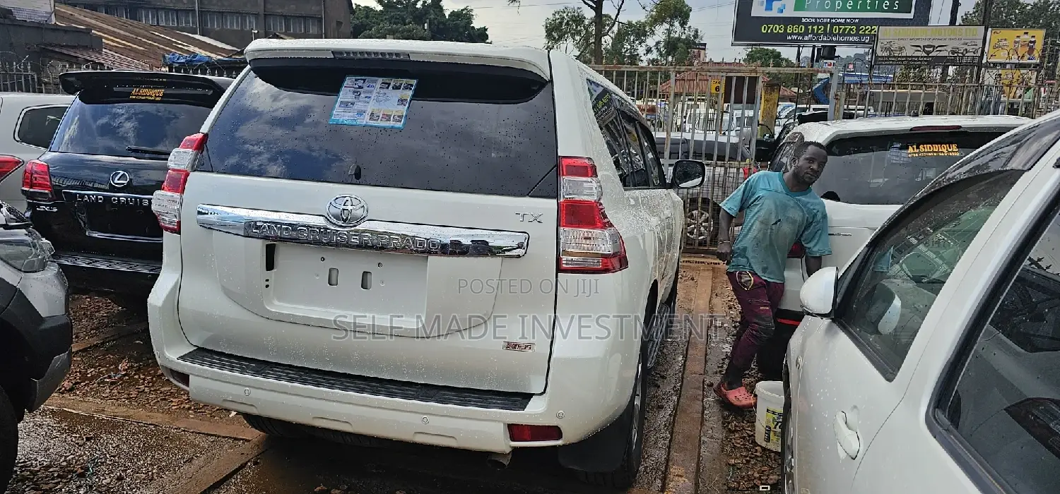 Toyota Land Cruiser Prado 2015 White